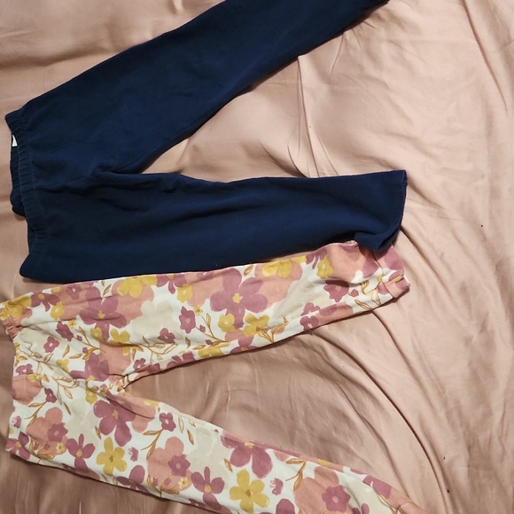 4 Pants. Size 5T. Will Seperate. - Picture 3 of 4